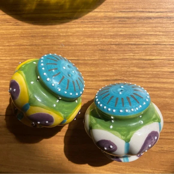 Anthropologie Salt & Pepper Shaker Set - Picture 4 of 6